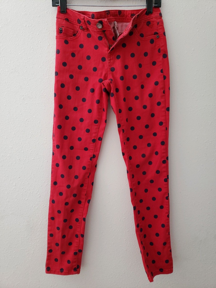 red dots pants