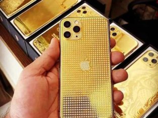 iPhone 11 pro max gold color