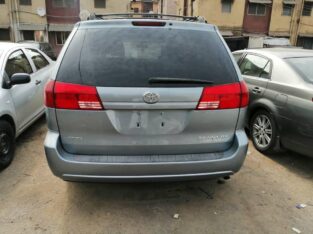 TOYOTA SIENNA 2010 MODE FOR SALE