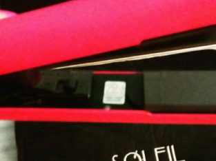 Soleil solid ceramic flat iron with magnetic plates