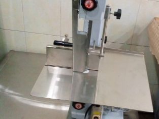 BoneSaw machine
