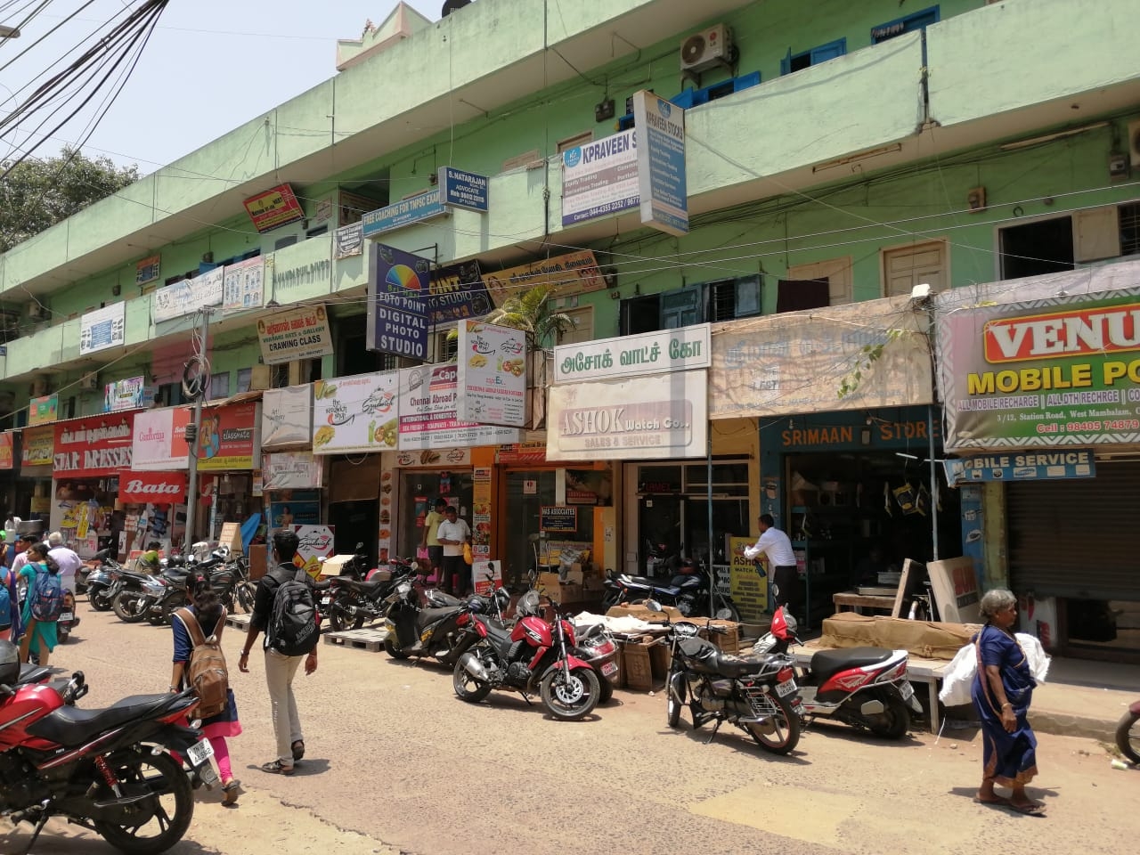 house  sale in spkoil ,building sale in t.nagar 40 shops 1 ladies hostel monthly income 13 lakhs
