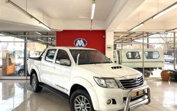TOYOTA HILUX 2.4GD6 DOUBLE CAB FOR SALE IN DURBAN