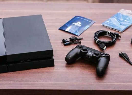 Sony PlayStation 4
