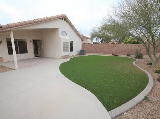 Bedrooms: 4Bathrooms: 2FlooringFlooring: Hardwood, Linole