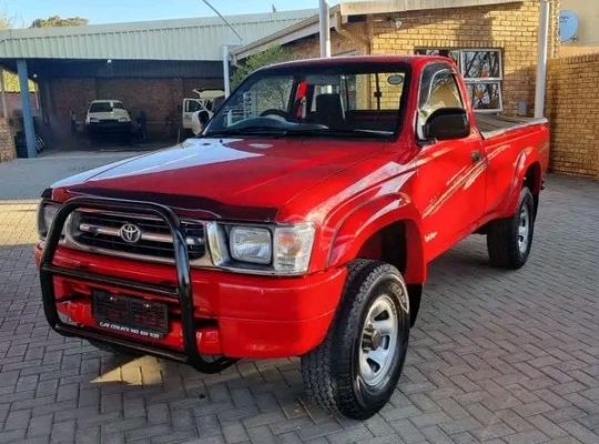 2002 Toyota Hilux 3.0D-4D for sale