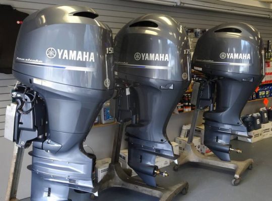 Yamaha outboard motor engine
